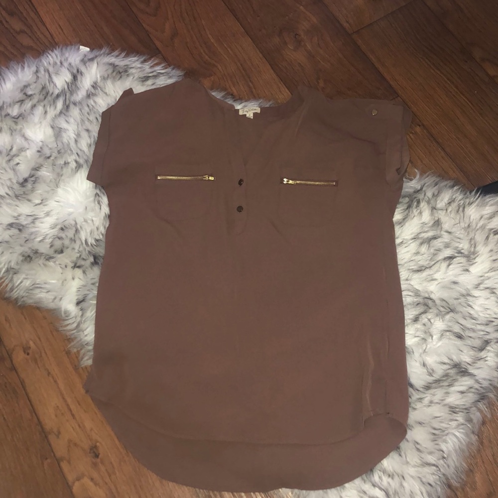 Purple/brown top